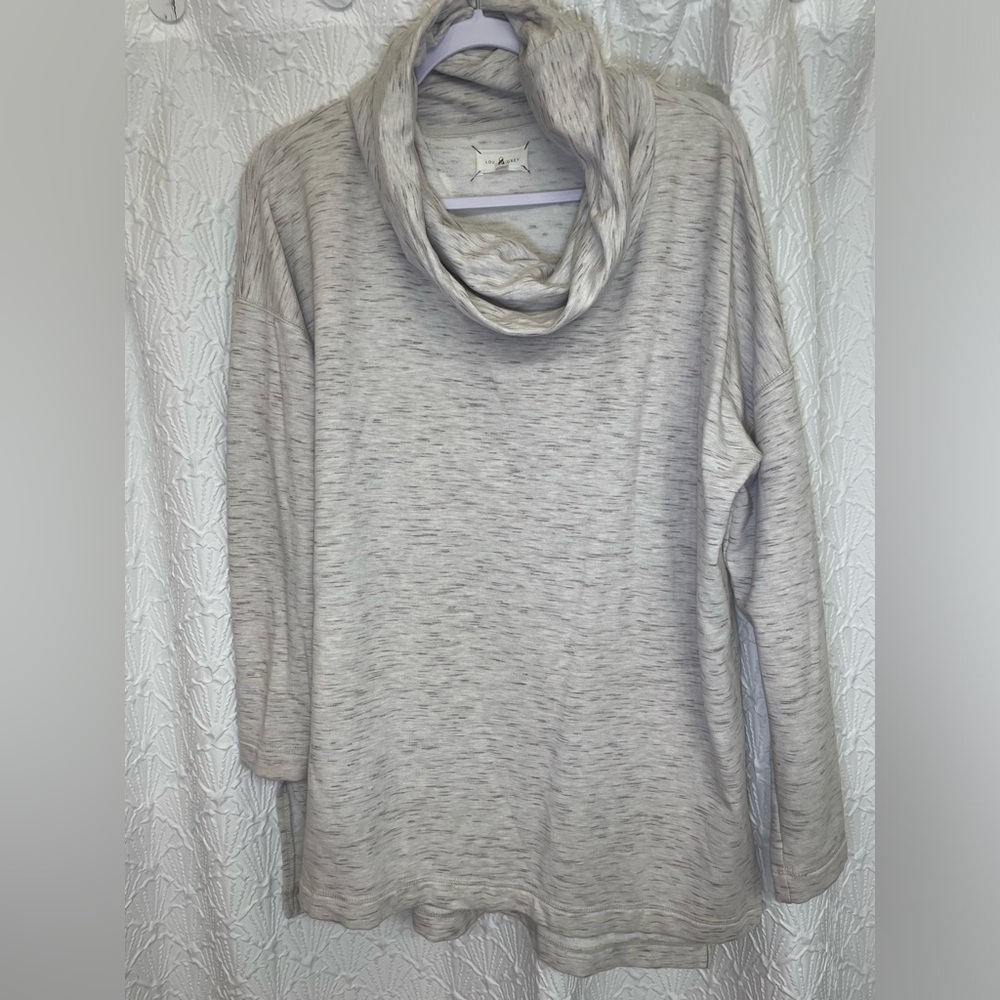 Lou and Grey lounge pullover